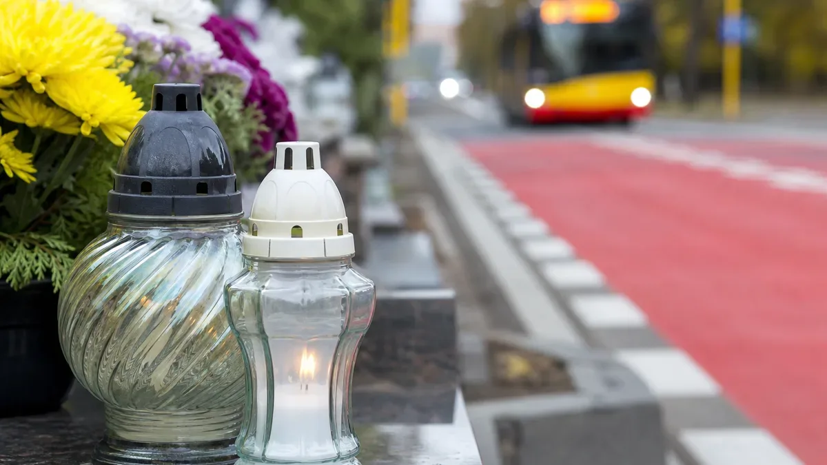 Przy piotrkowskich cmentarzach zmieni się ruch. Dwie ulice będą zamknięte