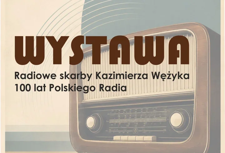 Piotrkowianin pokazuje radiowe skarby - od odbiorników po gramofony