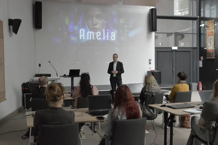 AI weszła do biblioteki - nauczyciele z Piotrkowa ćwiczyli przyszłość