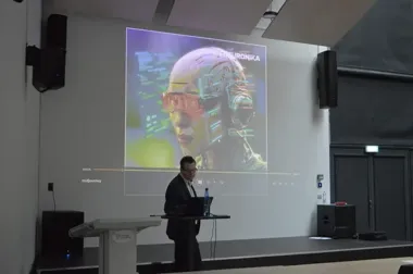 Mózg, szkoła i AI - warsztaty KMO, które naprawdę otwierają głowę