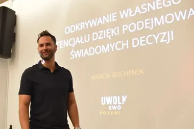 Młodzi w Piotrkowie szukali własnej siły z Marcinem Bochenkiem