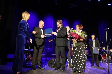 Pałacyk po 35 latach nadal trzyma ludzi razem i daje oparcie samotnym