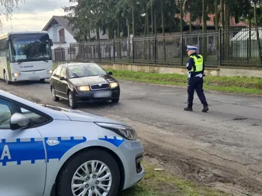 Trzy zatrzymania w jeden poranek - policja wyłapała pijanego rekordzistę