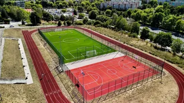Z dziurawego boiska do nowoczesnego Orlika. Remont kosztował 1,6 mln zł